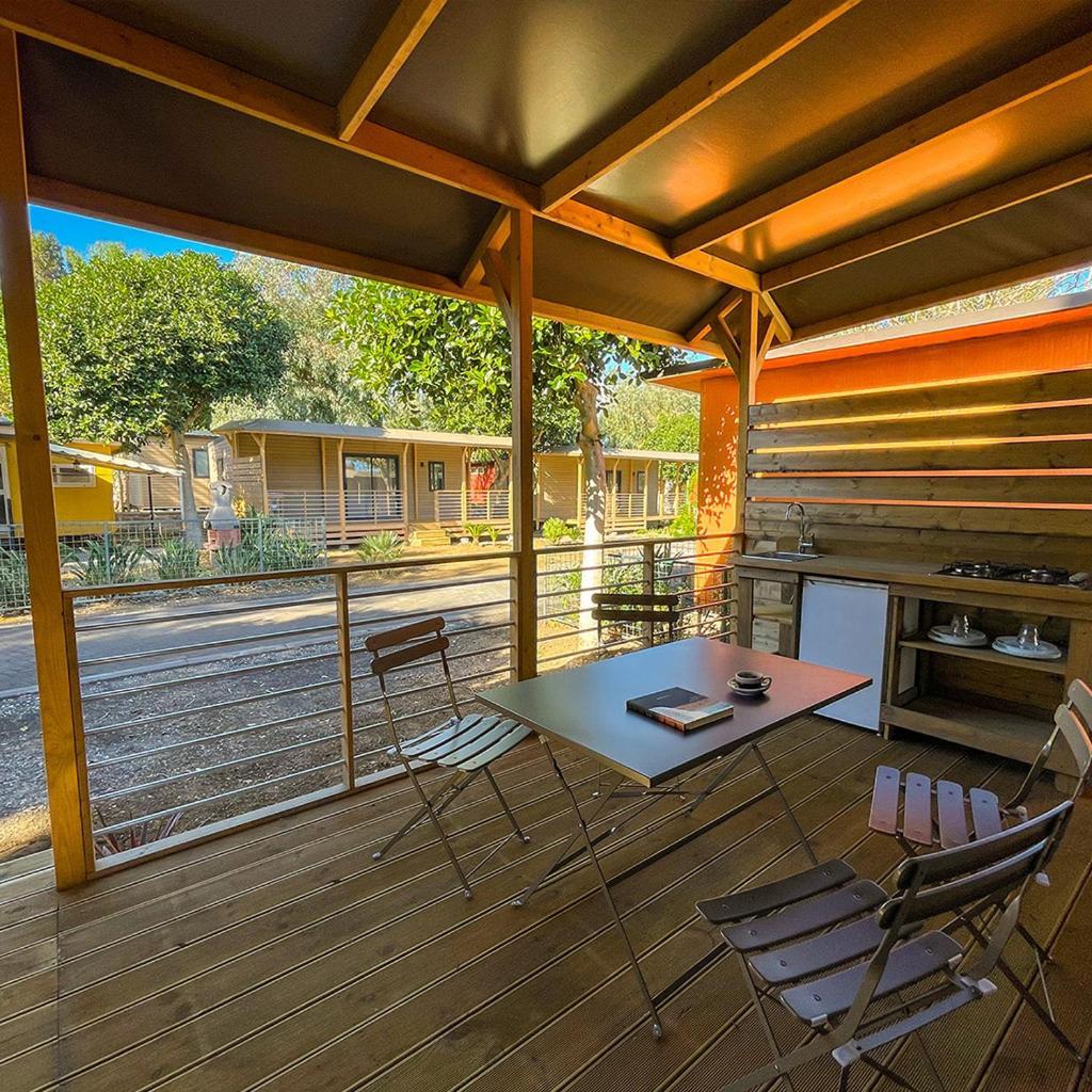 Il Pampaleone Glamping And Resort Acireale Luaran gambar