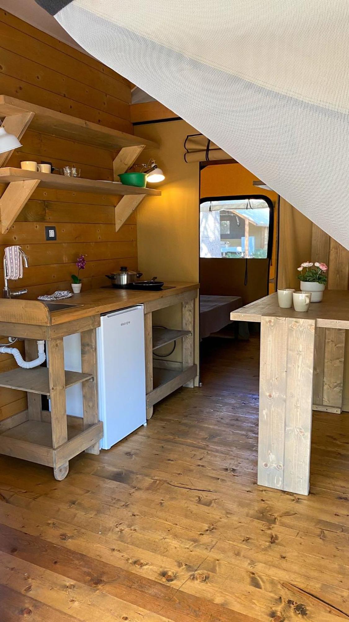 Il Pampaleone Glamping And Resort Acireale Bilik gambar