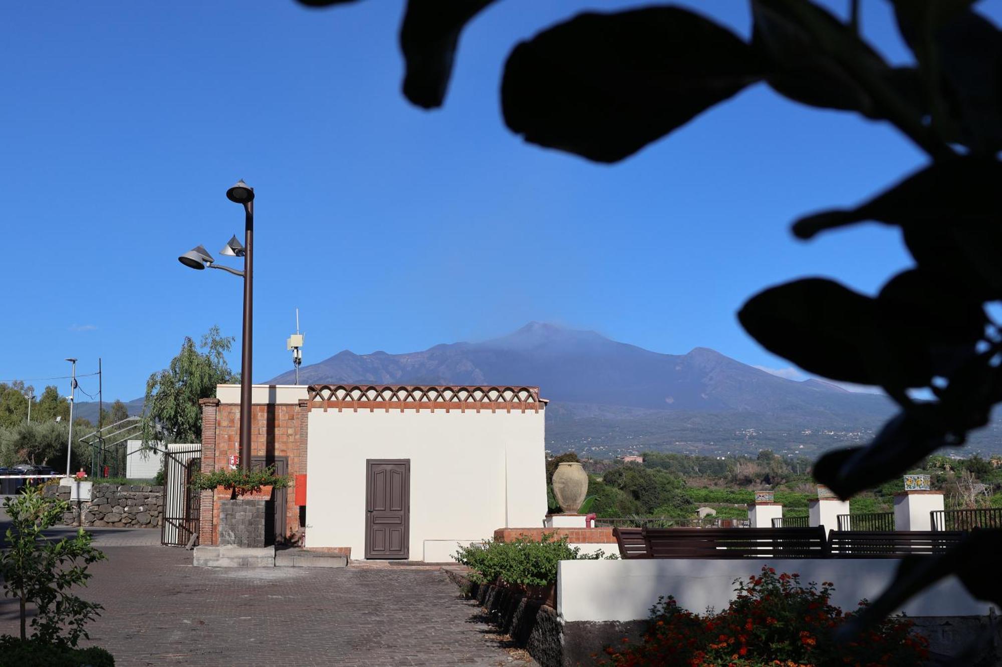 Il Pampaleone Glamping And Resort Acireale Luaran gambar
