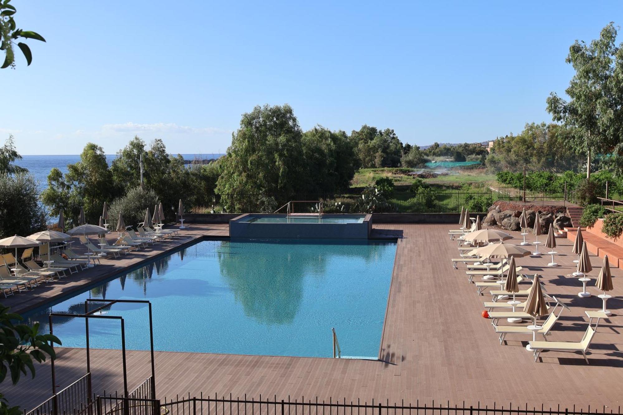 Il Pampaleone Glamping And Resort Acireale Luaran gambar